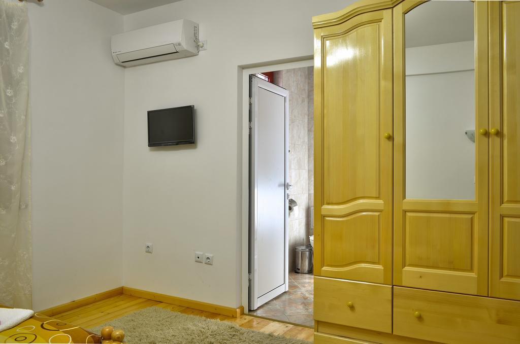 Guest House Joji Saparewa Banja Zimmer foto
