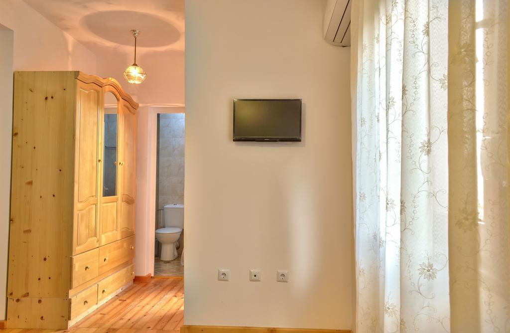 Guest House Joji Saparewa Banja Zimmer foto